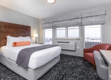 Queen Guest Room